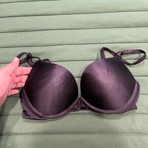 Victoria's Secret Sleek Plunge Black Bra